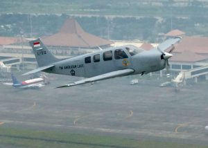 Pesawat Beechcraft Bonanza G-36 Milik TNI AL Jatuh di Selat Madura