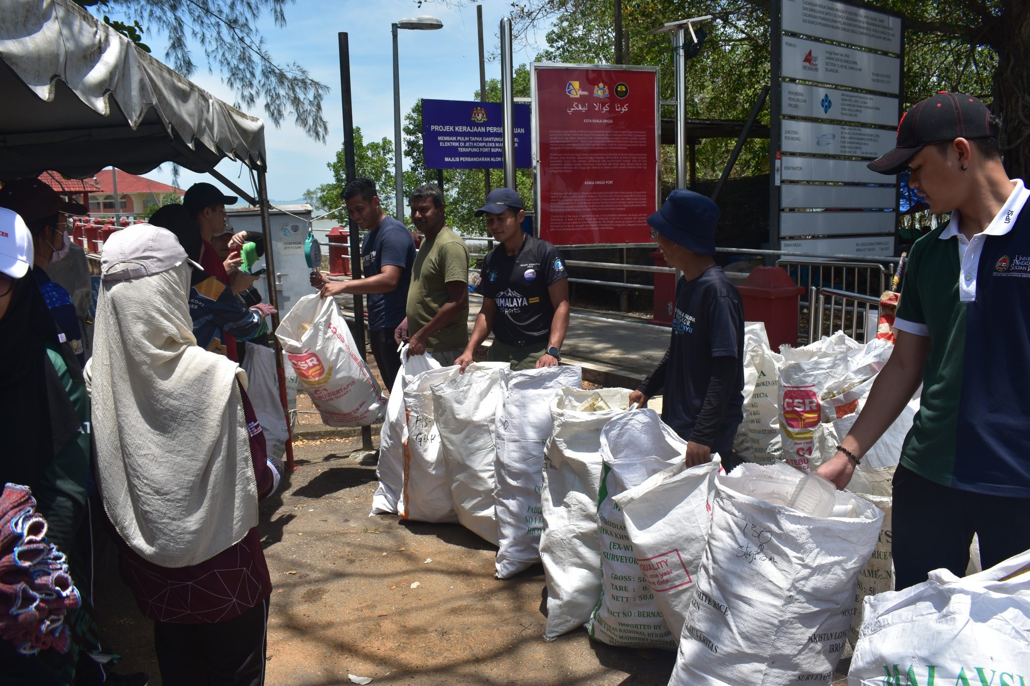 Why Beach Clean-up is a Fallacy in Malaysia | Maritime Fairtrade