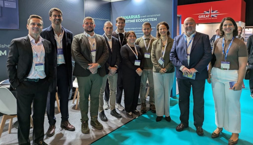 Canary Islands' port sector seeks clients in Rotterdam