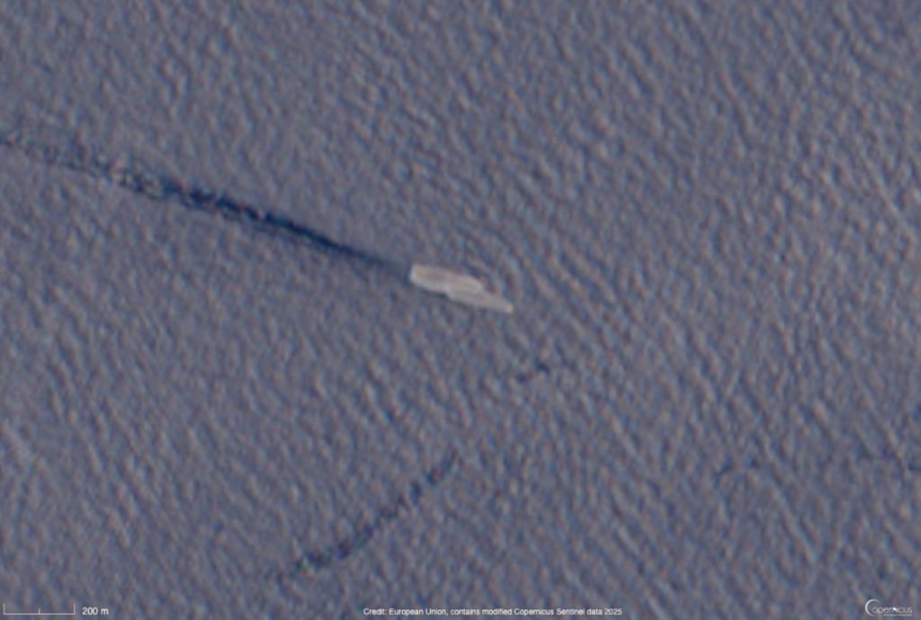 Shandong Operates in Philippine Sea