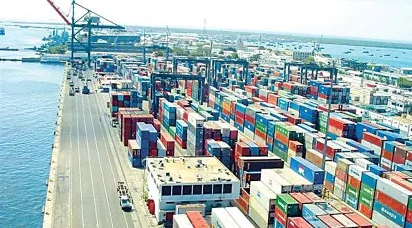 Junaid Anwar discusses Port Qasim’s development with PQA chairman