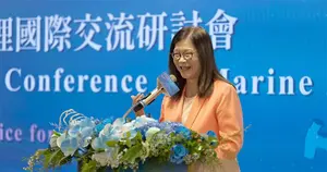 Ocean minister condemns Chinese fishers for cyanide fishing