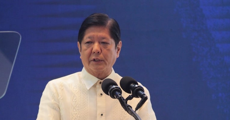 Philippines President pushes on seafarer training for new fuels