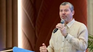 IMO chief sees Phl seafarer training as peg for maritime regulations