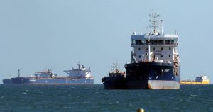 Shipping congestion in Hormuz traps 20,000 seafarers, 2,000 ships